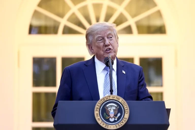 Un juez da 14 días al Gobierno de Trump para mostrar la justificación legal de los ataques a lanchas