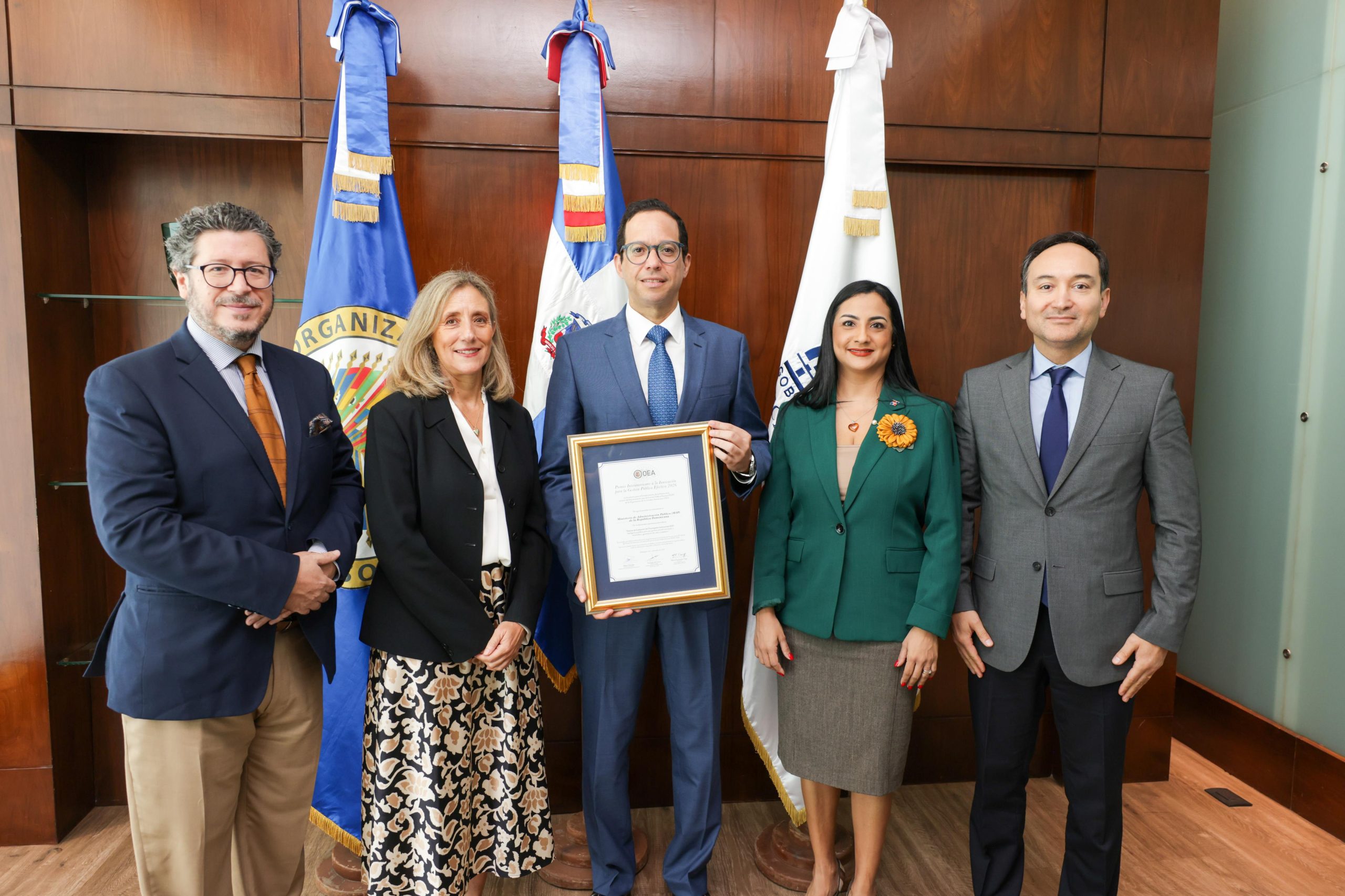 La OEA reconoce al Ministerio de Administración Pública por innovación en el Sistema de Evaluación del Desempeño Institucional