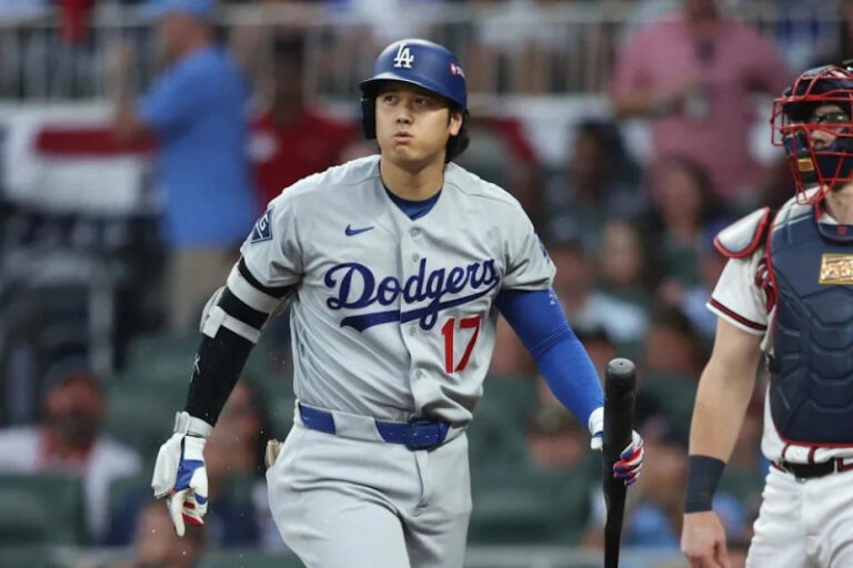 Shohei Ohtani no requerirá cirugía para tratar su rodilla izquierda, su brazo derecho ni ninguna otra dolencia según los medicos solo necesitas descanso