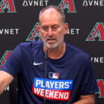 El conjunto de Arizona Diamondbacks firmó por dos años mas al dirigente Torey Lovullo quien es el manager con mas victorias en la historia de la franquicia