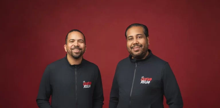 La empresa Abriendo Sports adquirió los derechos de transmisión por YOUTUBE de los partidos del conjunto de los Leones del Escogido