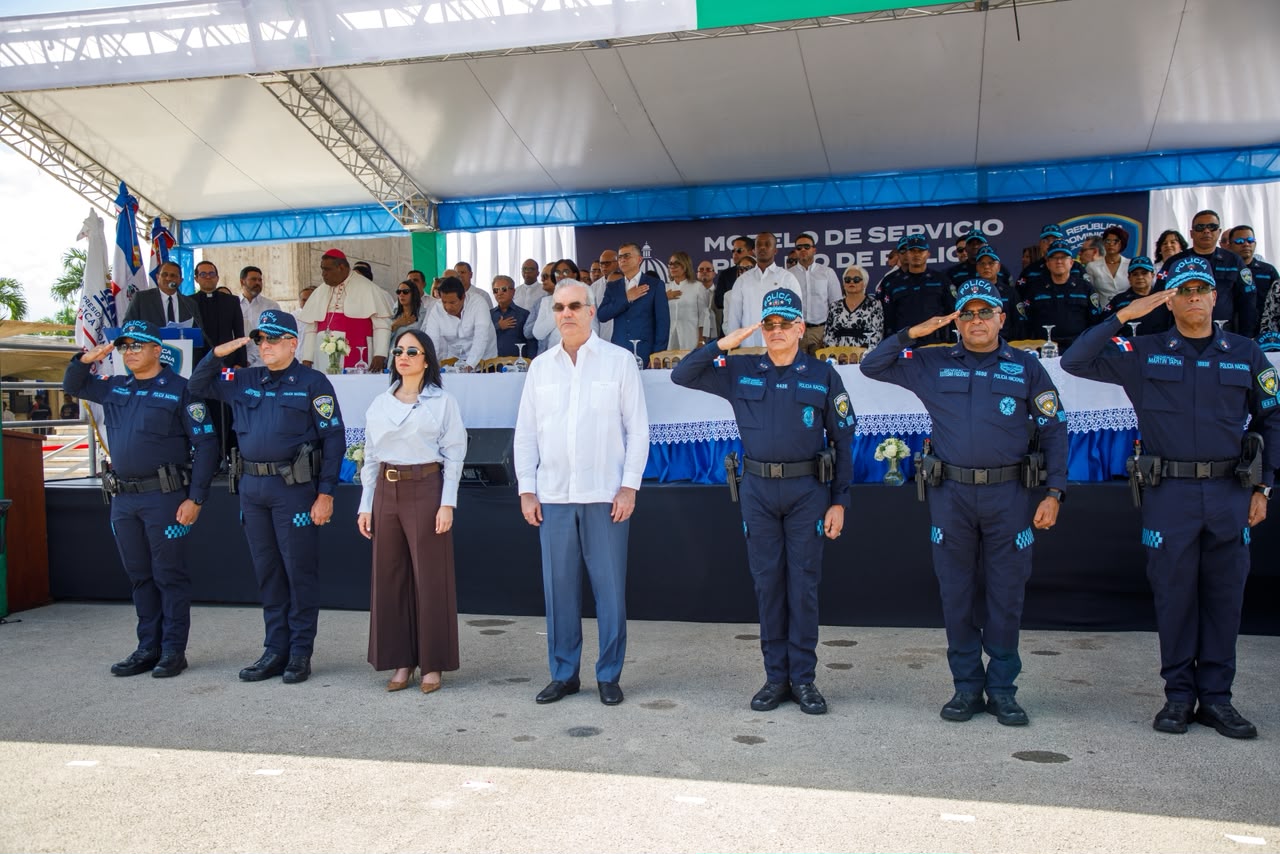 Presidente Abinader deja iniciado en La Altagracia despliegue del nuevo modelo de patrullaje con 990 agentes entrenados y equipados para continuar fortaleciendo la seguridad en la Región Este