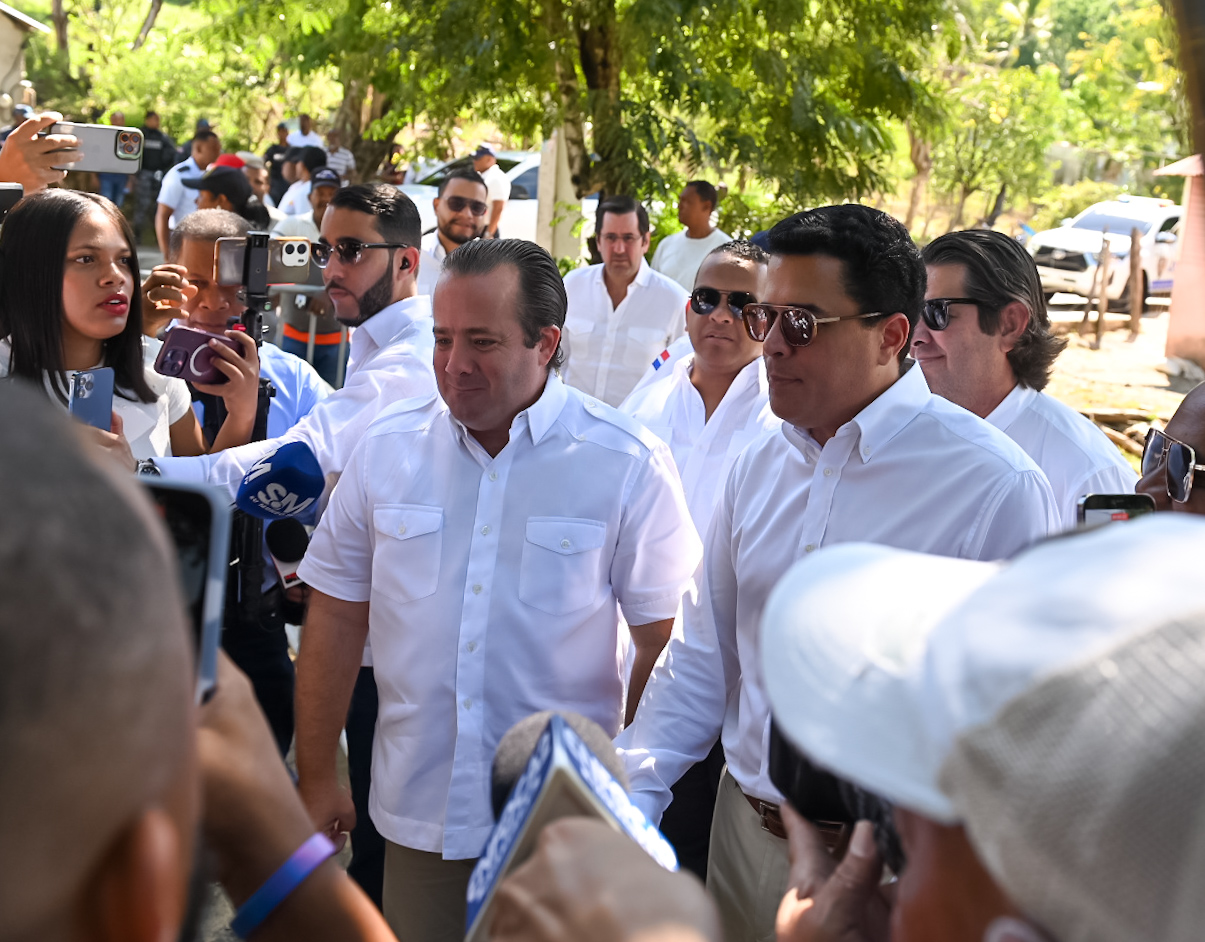 David Collado deja iniciadas obras en Maimón, Puerto Plata, por más de 168 millones de pesos