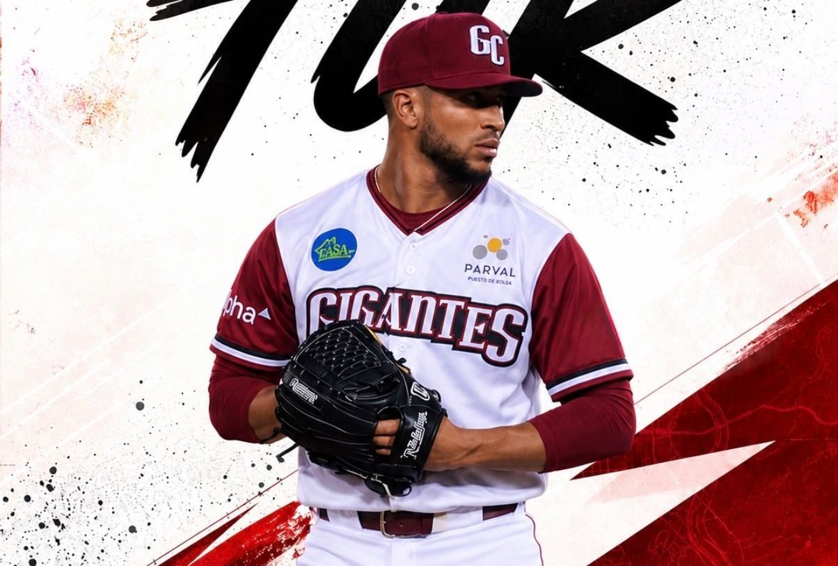 Los Gigantes del Cibao contrataron al lanzador derecho cubano Yunior Tur para que sea uno de los principales relevistas del equipo