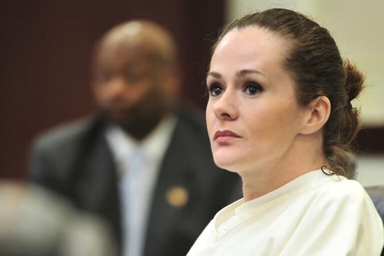 Christa Pike, la reclusa que sobrevivió a dos intentos de ejecución en Tennessee, sigue en estado crítico y conectada a un respirador
