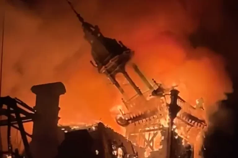 Disturbios en Francia: los manifestantes incendiaron el histórico ayuntamiento de Limoges