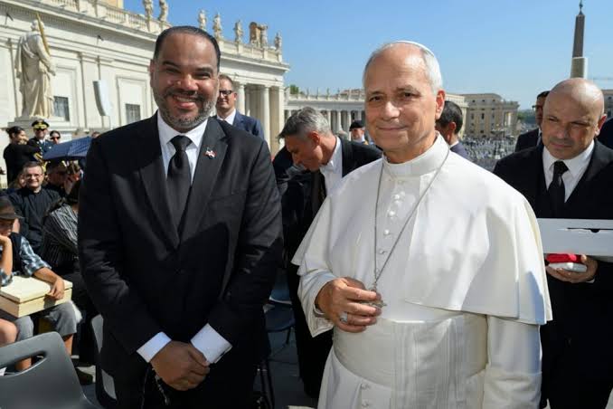 Pablo Ulloa invita al papa León XIV a visitar República Dominicana y pide oraciones por el país