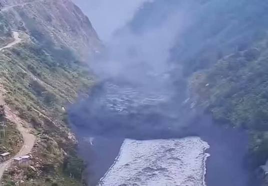 Nuevo aluvión e inundación repentina golpean Nepal tras un deslizamiento de tierra que bloqueó el río Budhi Gandaki