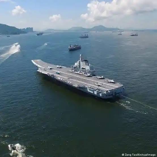 China despliega el portaaviones Liaoning hacia el Pacífico occidental para realizar maniobras militares