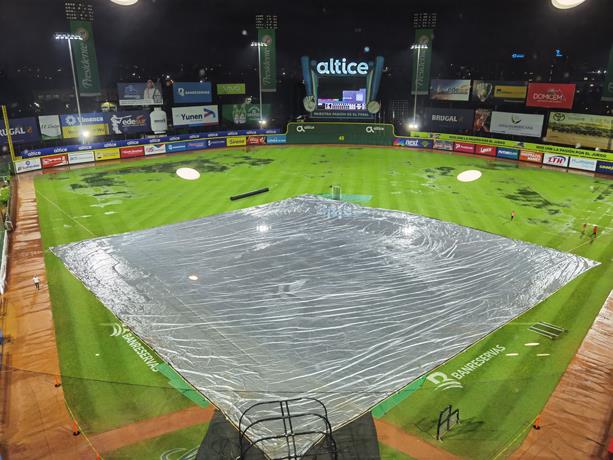 LIDOM aplaza juegos en Santo Domingo y San Pedro por mal tiempo